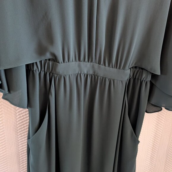 BCBGMaxAzria Brittni Chiffon Cape Dress Forest Green XS Split Back Wedding Guest - Picture 6 of 15